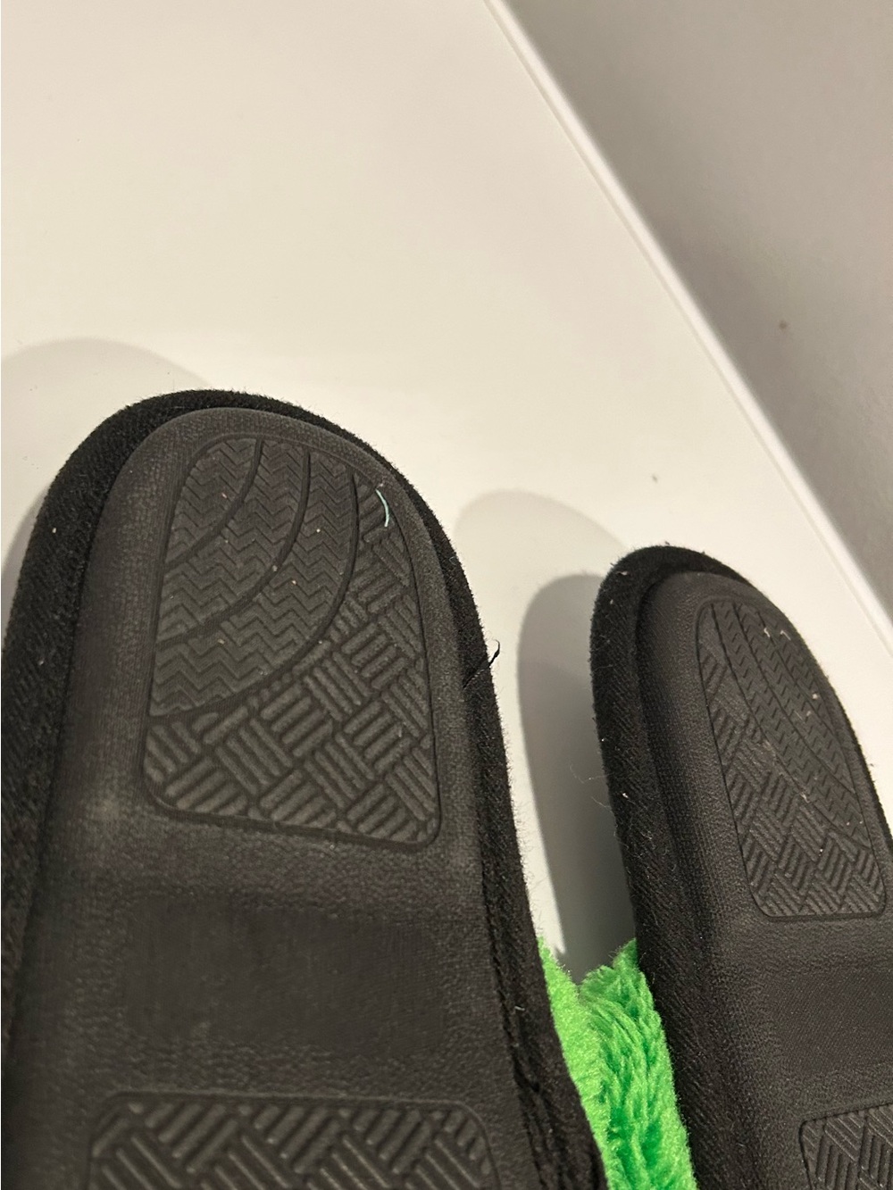 Minecraft Slippers - Picture 11 of 11
